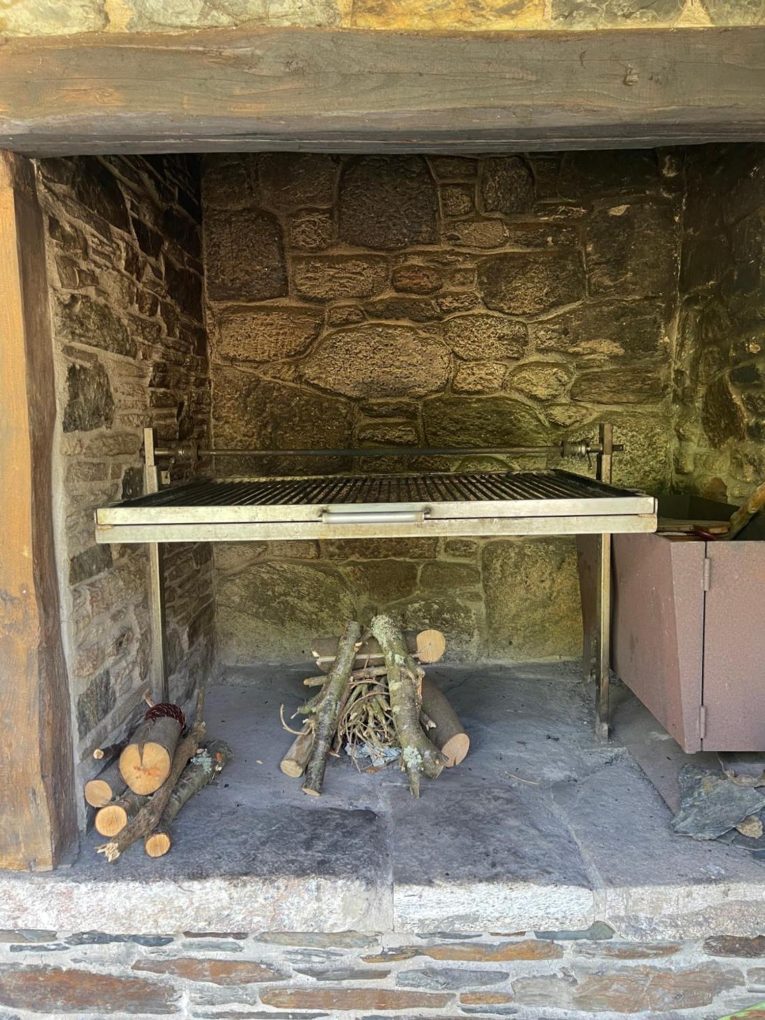 Casa La Falca En Ortigueira. Luaran gambar